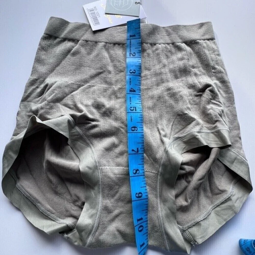Tinbaijiao high 3 packs waist Plain panties green/olive one size.